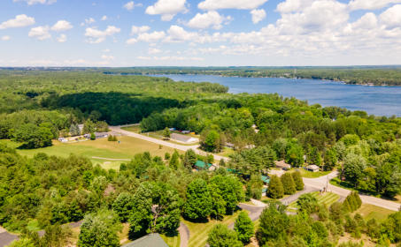 This is an aerial  picture of Beaver Creek Resort in Gaylord, MI